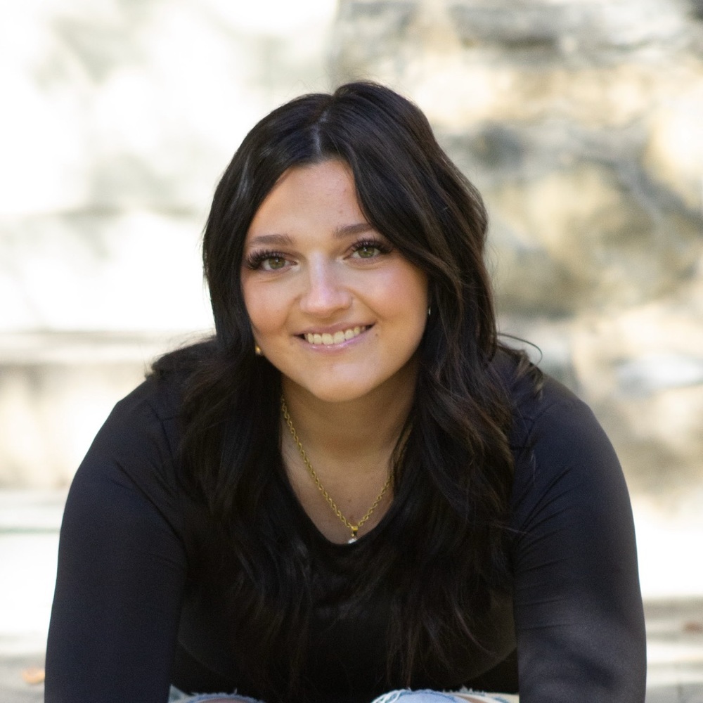 Meet your Posher, Caroline